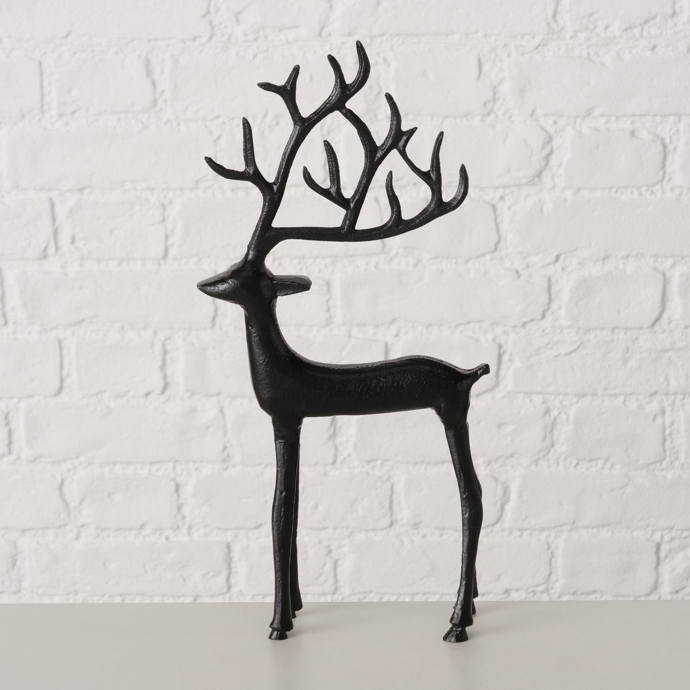 Weihnachtlicher Hirsch "Rupert" aus Metall und Aluminium, moderne Weihnachtsdeko