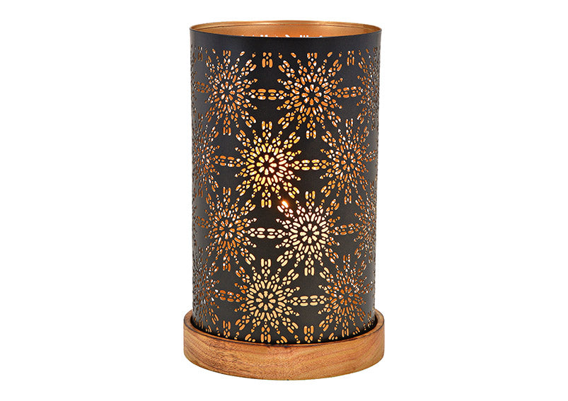 Windlicht auf Holzsockel Blumen Dekor aus Metall in der Farbe Schwarz (B/H/T) 16x28x16cm