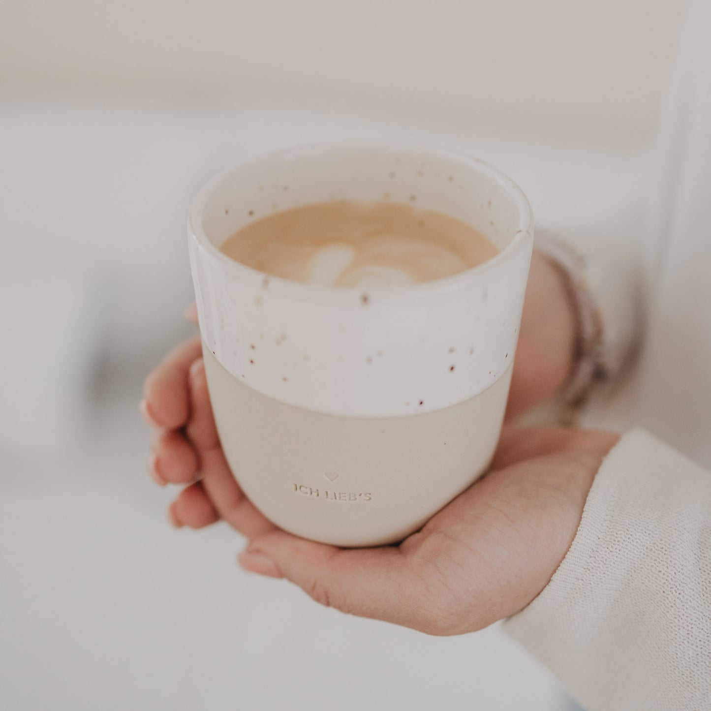 Eulenschnitt Becher Ich lieb's aus Steingut