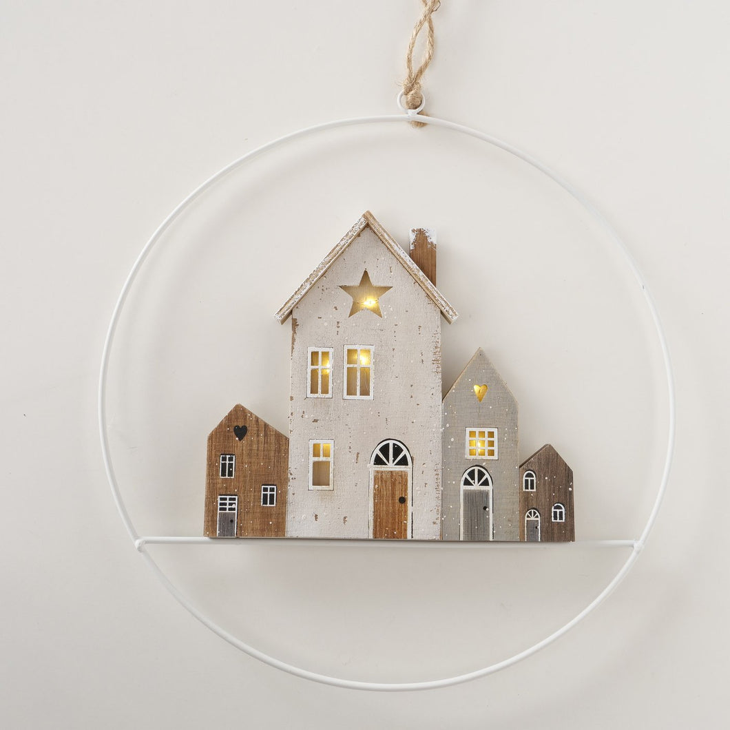 Dekoanhänger Houses in der Farbe Weiß, Höhe 31 cm, Shabby Design